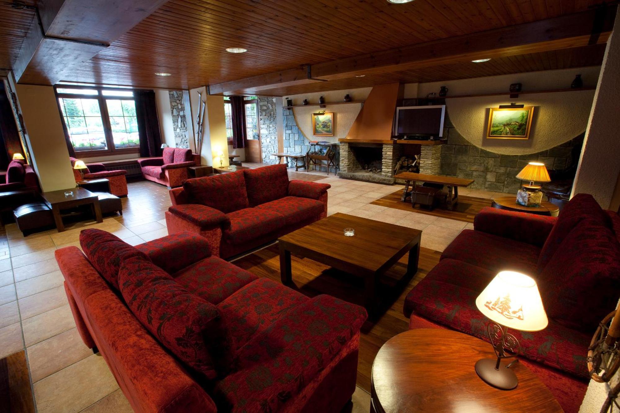 Hotel La Morera Valencia D'Aneu Dış mekan fotoğraf
